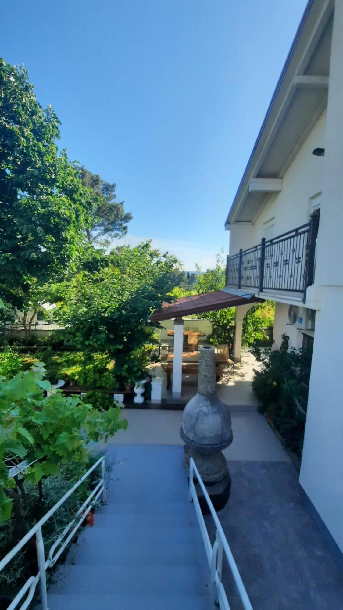 Apartmani Tinka Starigrad Paklenica Exterior photo