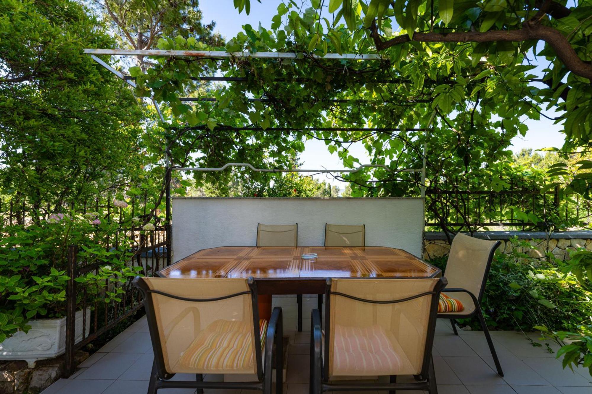 Apartmani Tinka Starigrad Paklenica Exterior photo